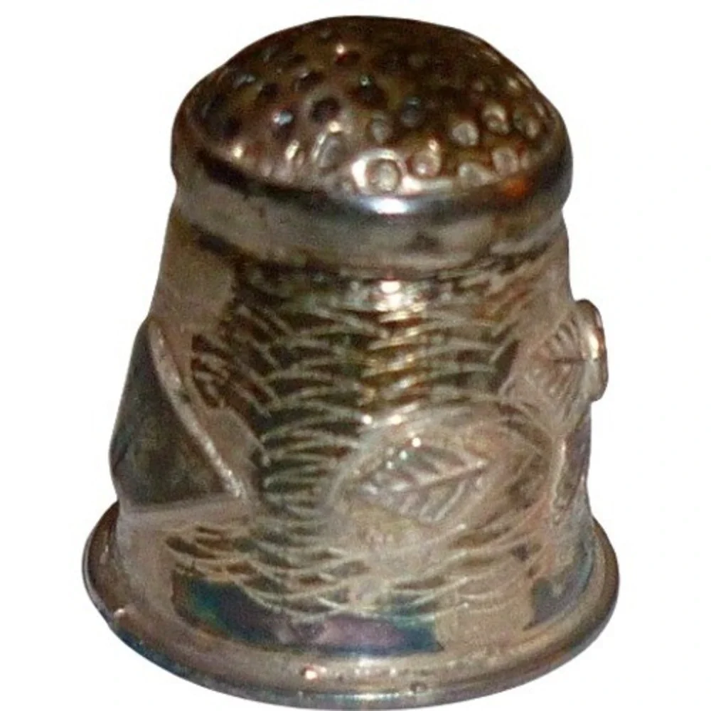 Antique Ketcham McDougall Sterling Silver Flower Thimble Unengraved